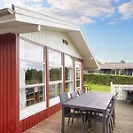 Holiday home 8 Person In *